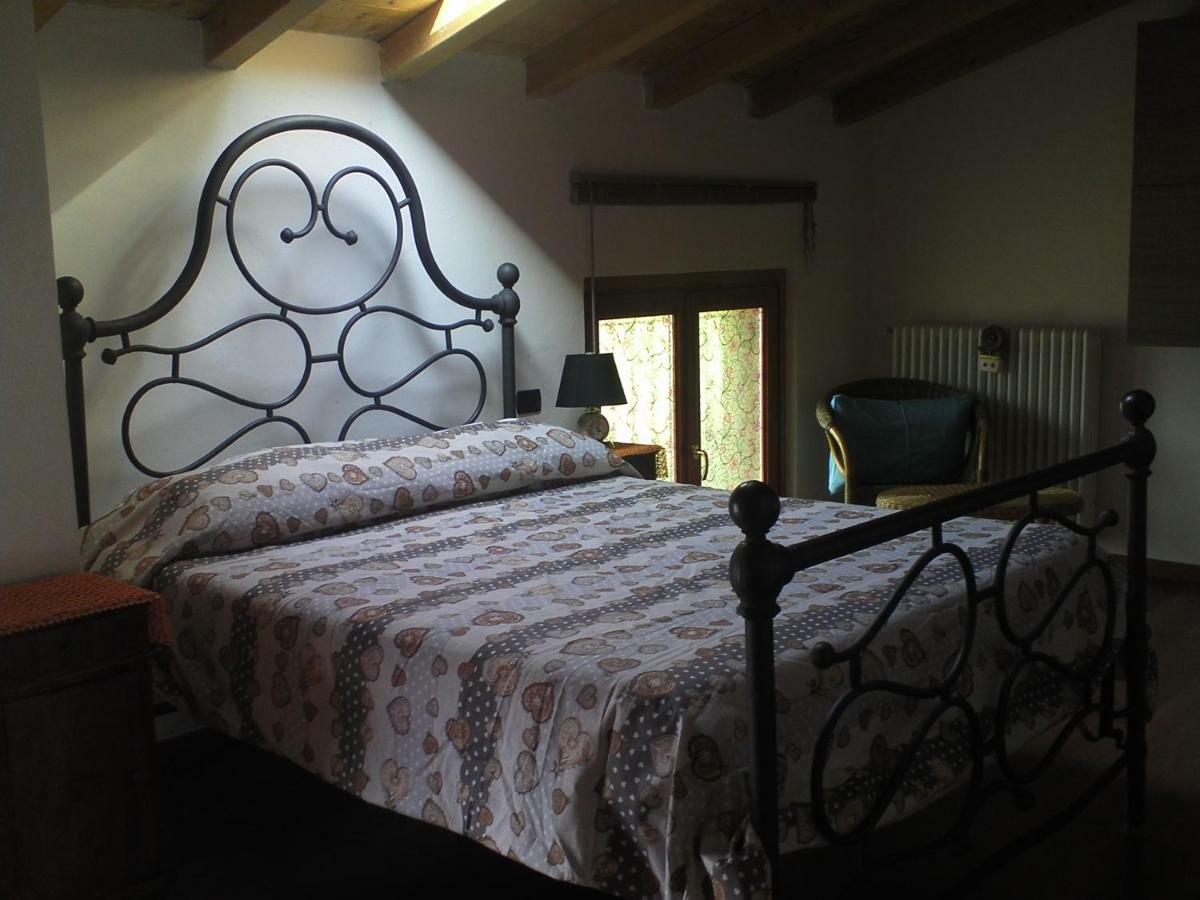 B&B I Ghiri Canzo エクステリア 写真