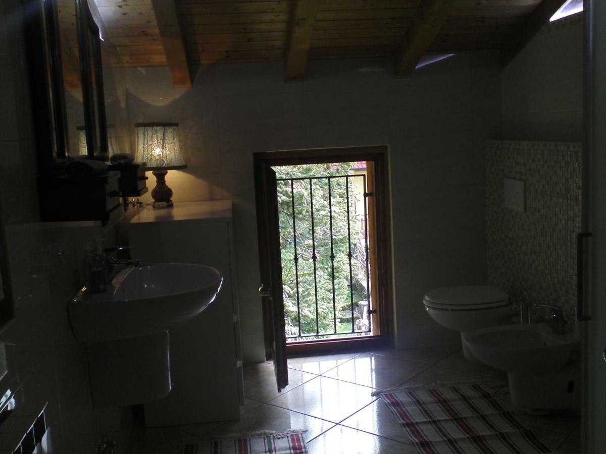 B&B I Ghiri Canzo エクステリア 写真